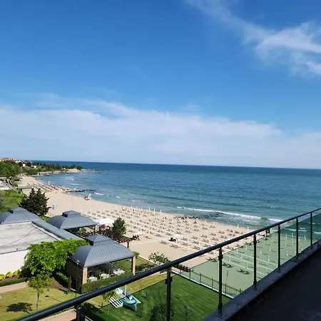 Sunny Bay A Sunny Słoneczny Brzeg