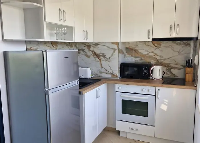 Sunny Bay A Sunny Daire